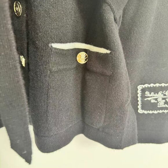 Chanel Black Lace-Up Cardigan: Where Classic Meets Elegant Style - Picture 8 of 11